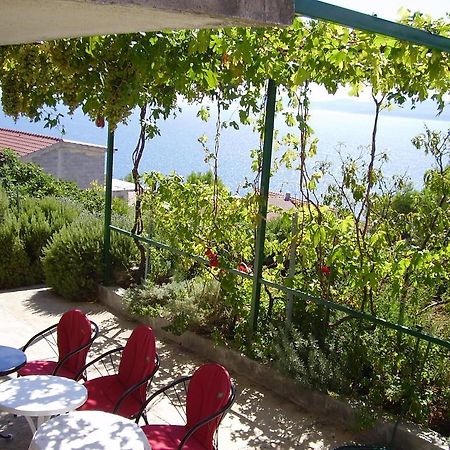 Petar Apartment Omiš Екстериор снимка