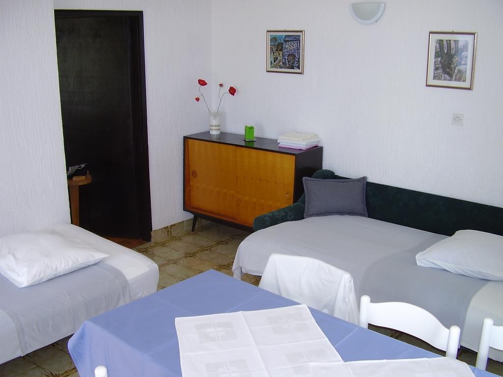 Petar Apartment Omiš Стая снимка