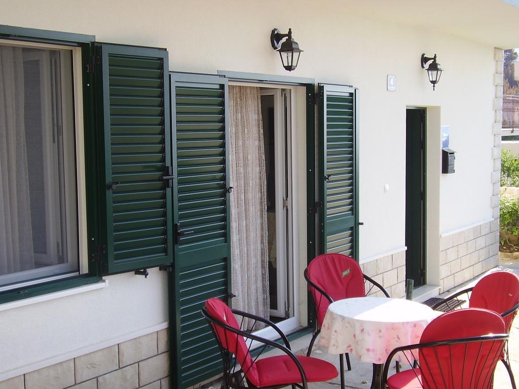 Petar Apartment Omiš Стая снимка